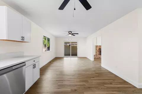 Living - 1004 Autumn Dr, Modesto, CA 95355 photo 5 of 5