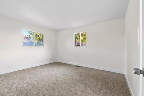 Bedroom - 1004 Autumn Dr, Modesto, CA 95355 photo 3 of 4