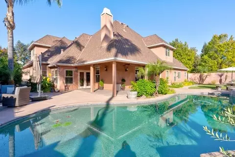 Exterior - 2541 Mooneyham Ct, Turlock, CA 95382 photo 16 of 24