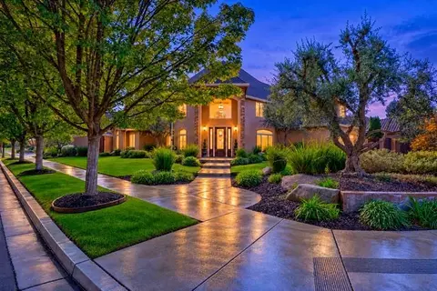 Exterior - 2541 Mooneyham Ct, Turlock, CA 95382 photo 4 of 24