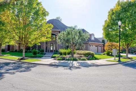 Exterior - 2541 Mooneyham Ct, Turlock, CA 95382 photo 10 of 24