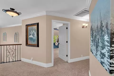 Entry Way - 2541 Mooneyham Ct, Turlock, CA 95382 photo 8 of 8