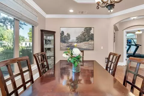 Dining - 2541 Mooneyham Ct, Turlock, CA 95382 photo 2 of 6
