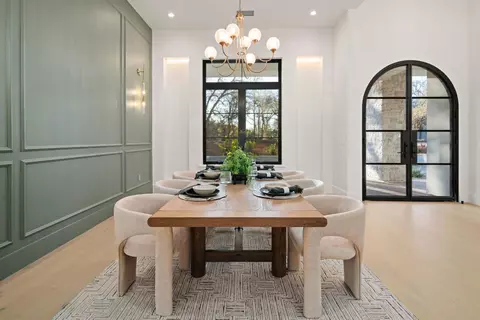 Dining - 3785 Kelso Ct, Auburn, CA 95602 photo 2 of 3