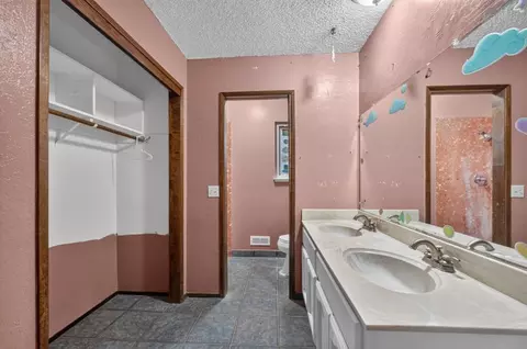 Bath - 3550 Eagle View Dr, Cameron Park, CA 95682 photo 3 of 4
