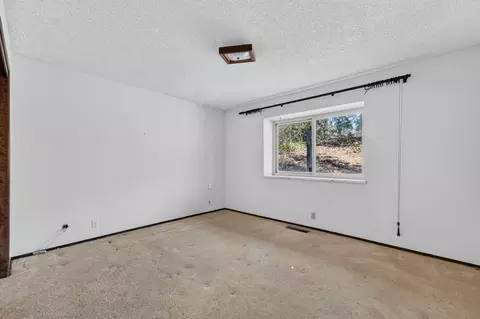 Bedroom - 3550 Eagle View Dr, Cameron Park, CA 95682 photo 2 of 6
