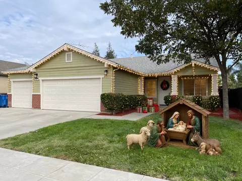 Exterior - 161 Mariposa St, Madera, CA 93638 photo 7 of 18