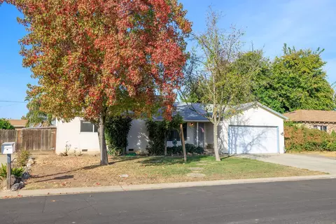 Exterior - 1531 Brannon Ave, Modesto, CA 95350 photo 2 of 11