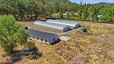 Undisclosed, Grass Valley, CA 95949 photo 10
