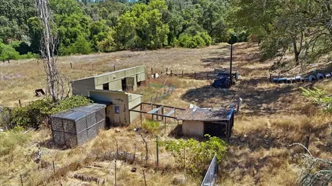 Undisclosed, Grass Valley, CA 95949 photo 33