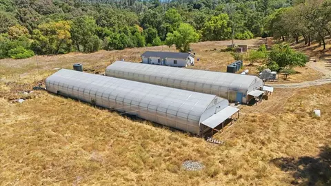 Undisclosed, Grass Valley, CA 95949 photo 11