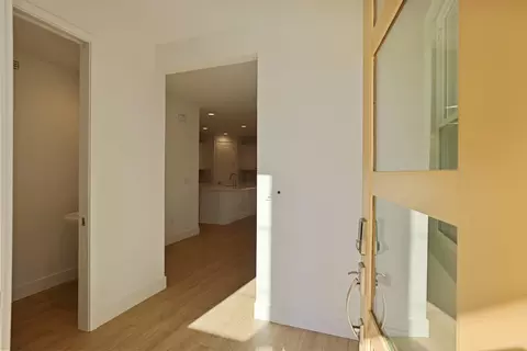 Entry Way - 2183 Appalachian Ave, Manteca, CA 95337 photo 4 of 6