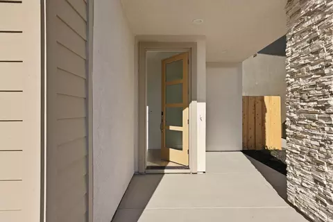 Entry Way - 2183 Appalachian Ave, Manteca, CA 95337 photo 6 of 6
