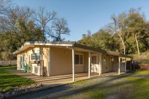 8653 Hidden Valley Rd, Mountain Ranch, CA 95246 photo 4