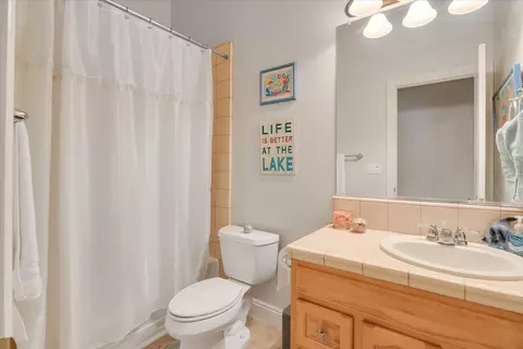 Bath - 299 Calypso Beach Dr, Copperopolis, CA 95228 photo 1 of 6