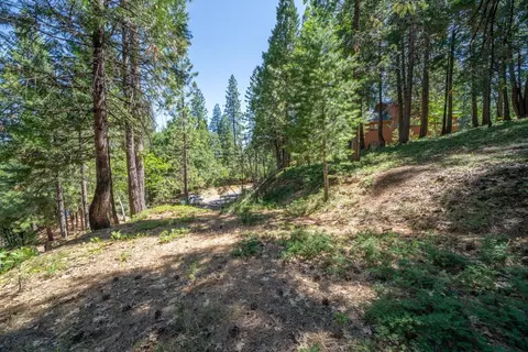 2595 Chamonix Rd, Arnold, CA 95223 photo 3