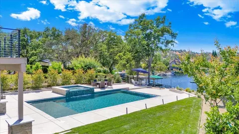 Exterior - 39 Waterfront Ct, Copperopolis, CA 95228 photo 11 of 30