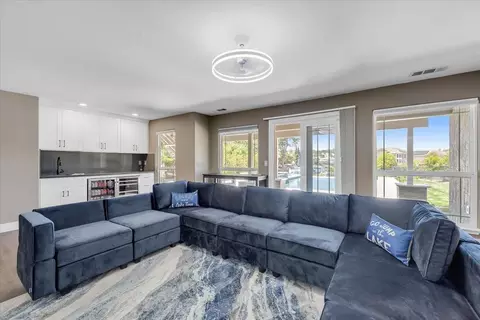 Living - 39 Waterfront Ct, Copperopolis, CA 95228 photo 5 of 5