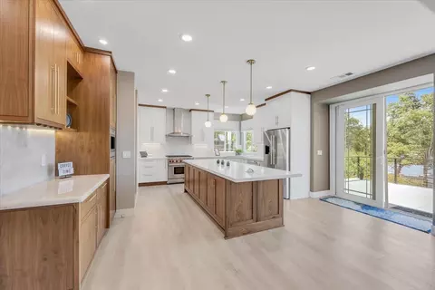 Kitchen - 39 Waterfront Ct, Copperopolis, CA 95228 photo 9 of 15