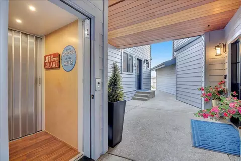 Entry Way - 870 Bret Harte Dr, Copperopolis, CA 95228 photo 1 of 8