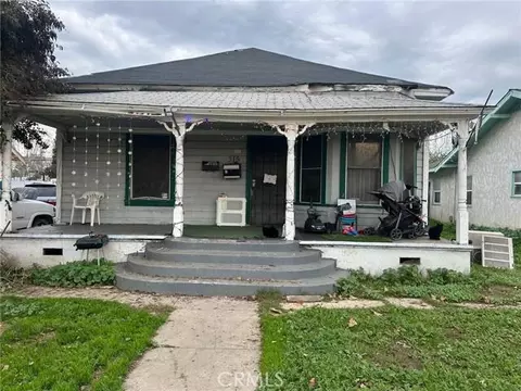 315 S J, Madera, CA 93637 photo 1