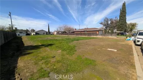 1114 Sierra, Madera, CA 93638 photo 2