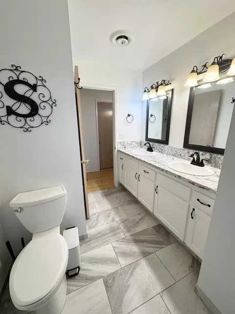 2825 Westgate Dr, Madera, CA 93637 photo 3