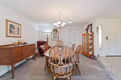 2724 Monocott Dr, Madera, CA 93637 photo 4