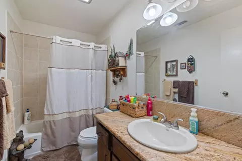 2724 Monocott Dr, Madera, CA 93637 photo 14