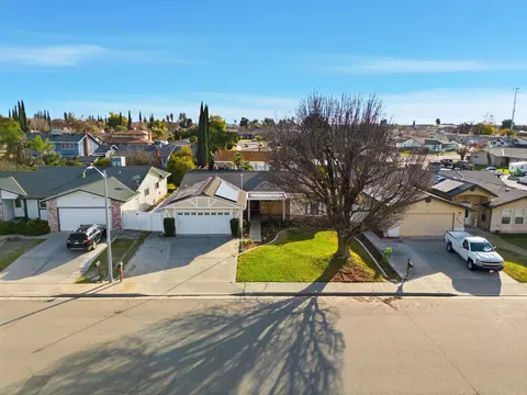 905 Redwood Ln, Lemoore, CA 93245 photo 7
