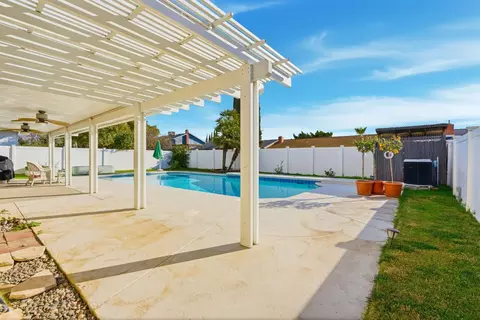 905 Redwood Ln, Lemoore, CA 93245 photo 52