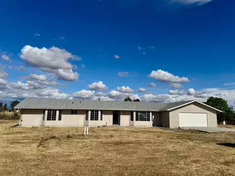 16363 Paula Rd, Madera, CA 93636