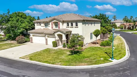 9790 Heatherhearst Dr, Chowchilla, CA 93610