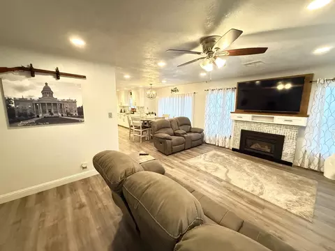 1591 O St, Firebaugh, CA 93622 photo 4