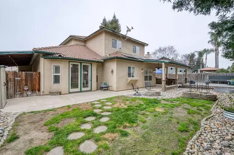 1015 E Chestnut Ct, Visalia, CA 93292 photo 36