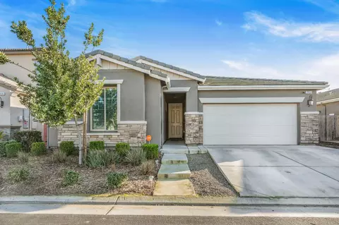 3864 Jesse Ln, Clovis, CA 93619 photo 2