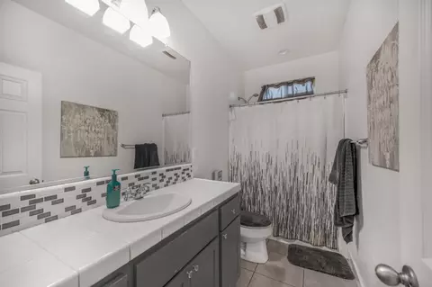 3864 Jesse Ln, Clovis, CA 93619 photo 11