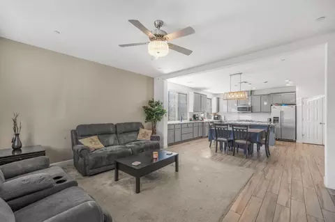 3864 Jesse Ln, Clovis, CA 93619 photo 8