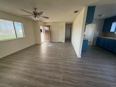 16385 N D St, Madera, CA 93638 photo 7