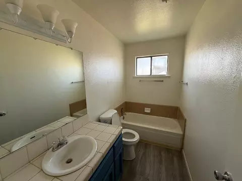 16385 N D St, Madera, CA 93638 photo 10