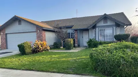 1632 University Ave, Madera, CA 93637 photo 1