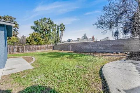 1521 Stanford Ave, Clovis, CA 93611 photo 28
