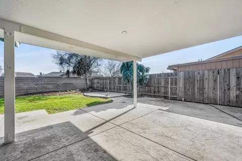 1521 Stanford Ave, Clovis, CA 93611 photo 26