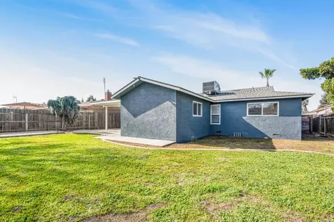 1521 Stanford Ave, Clovis, CA 93611 photo 30