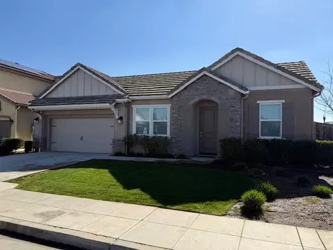 4234 Alamos Ave, Clovis, CA 93619 photo 1