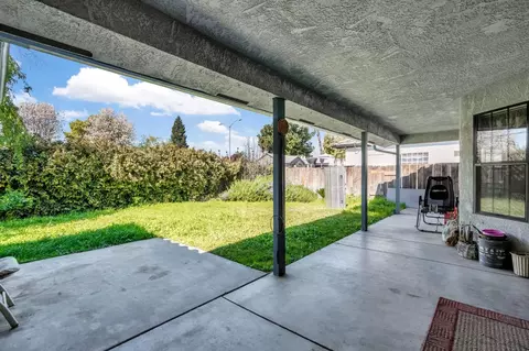908 Suburban Ave, Madera, CA 93637 photo 23