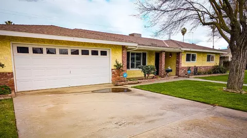 409 Shannon Ave, Madera, CA 93637 photo 2