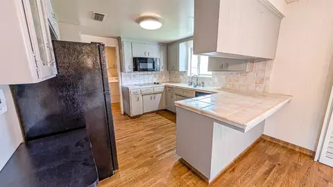 409 Shannon Ave, Madera, CA 93637 photo 8