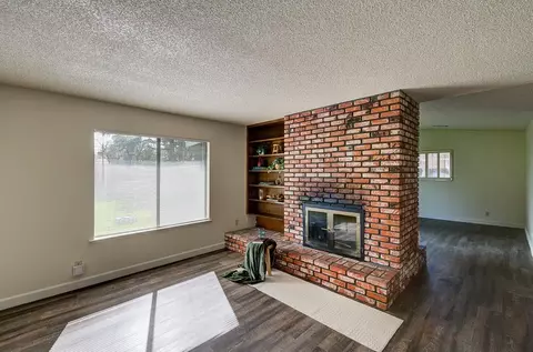 131 N Terry Ave, Clovis, CA 93612 photo 14