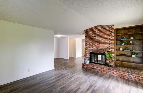 131 N Terry Ave, Clovis, CA 93612 photo 12